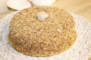 Cakes – Azza